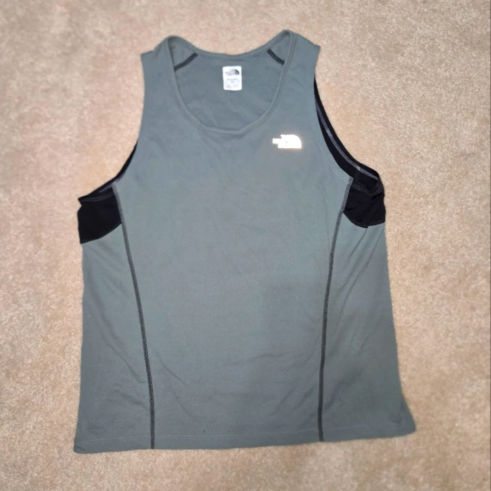 The North Face Men's M Sleeveless Tank Top